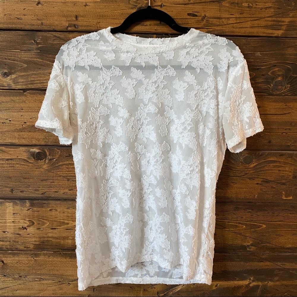 Aritzia • Wilfred Floral Mesh Top